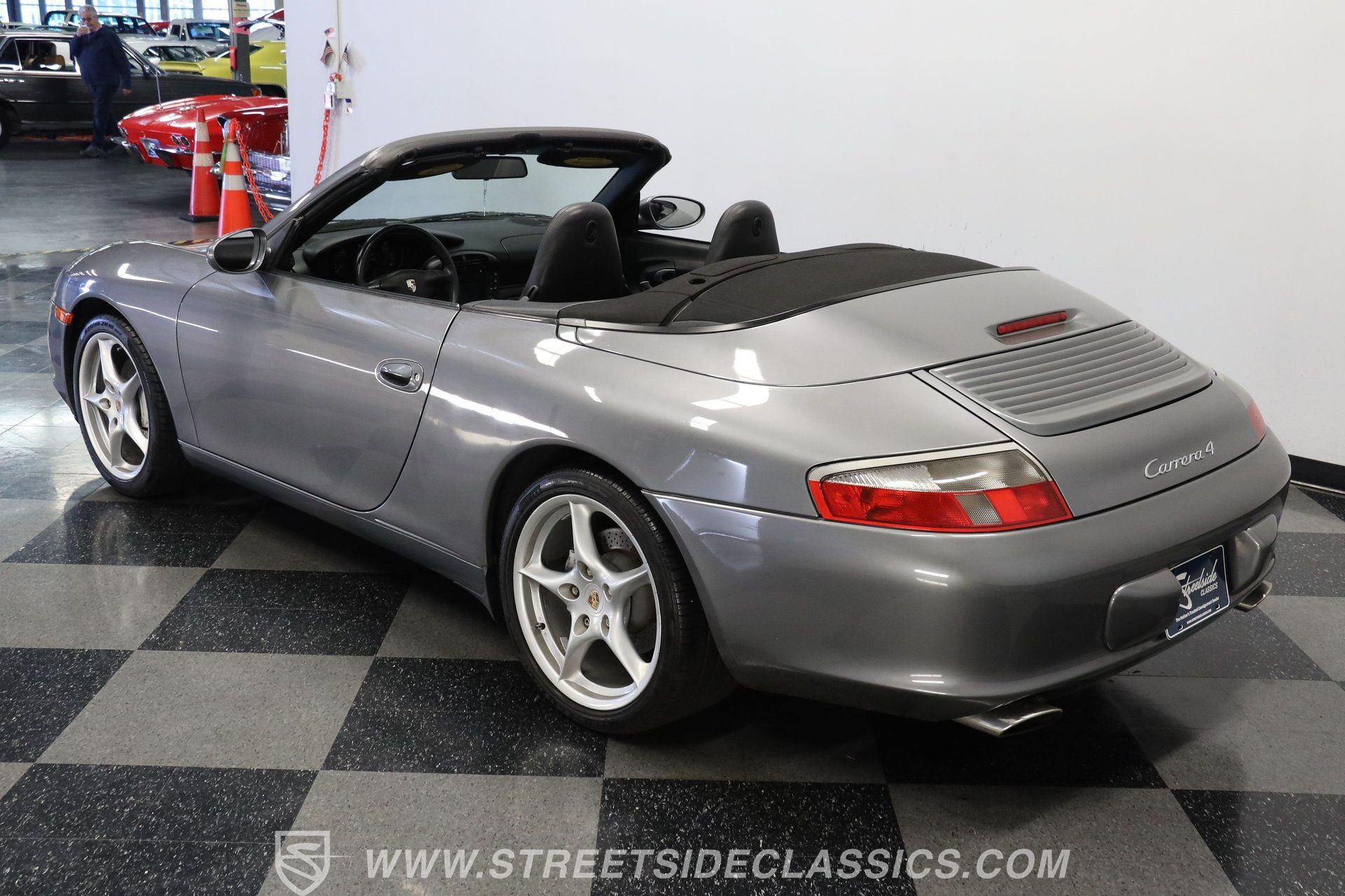 Used 2002 Porsche 911 Carrera 4 AWD/4WD image 7