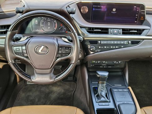 Used 2019 Lexus ES 350 w/ Premium Package image 38