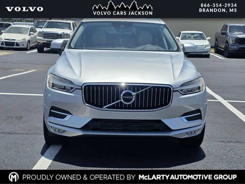 Used 2019 Volvo XC60 T5 Inscription w/ Protection Package AWD/4WD image 2