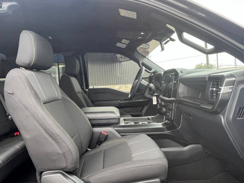 Used 2025 Ford F150 STX w/ Equipment Group 200A RWD image 10