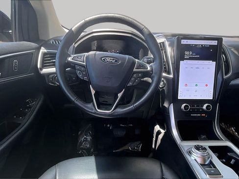 Certified 2022 Ford Edge SEL AWD/4WD image 6