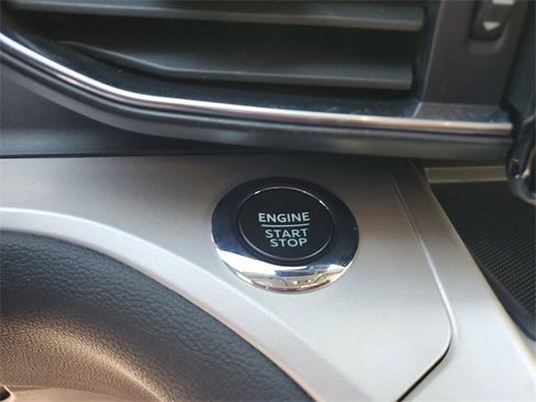 Used 2023 Ford Explorer XLT w/ Equipment Group 202A image 27