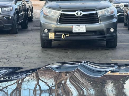 Used 2019 BMW X7 xDrive50i w/ M Sport Package image 11