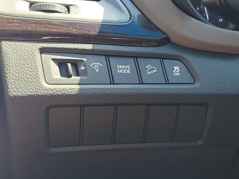 Used 2018 Hyundai Santa Fe Sport FWD image 22