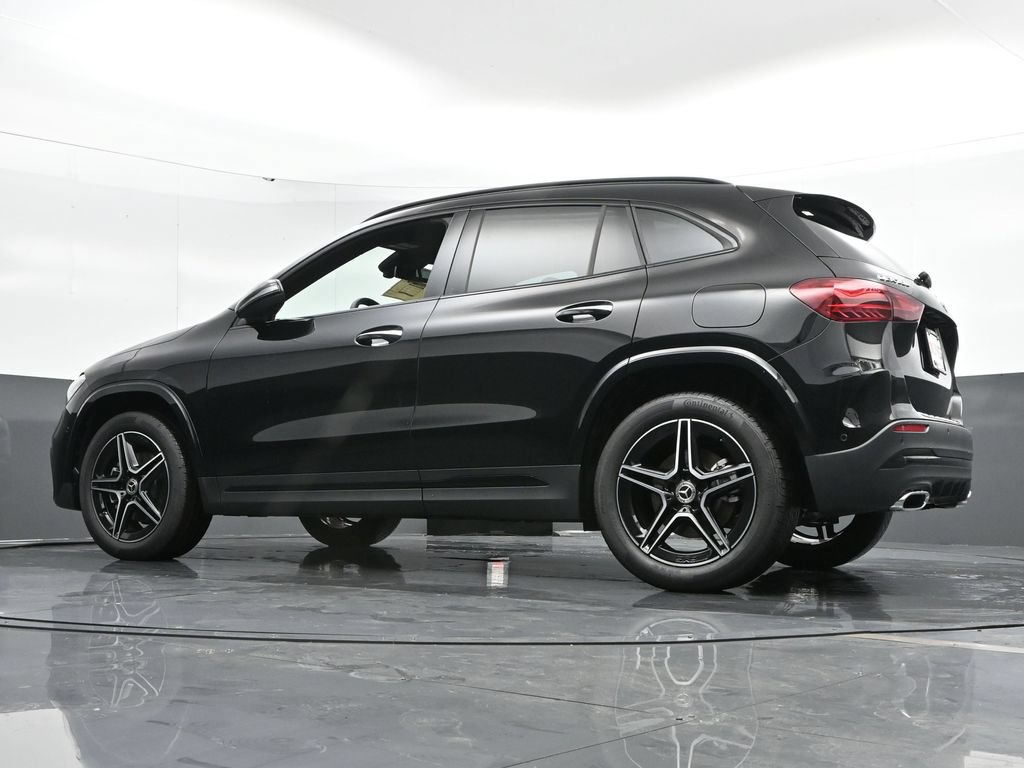 Used 2025 Mercedes-Benz GLA 250 4MATIC image 53