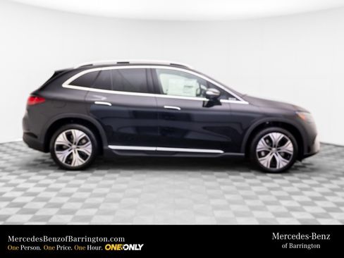 New 2026 Mercedes-Benz EQE 320 4MATIC SUV image 7