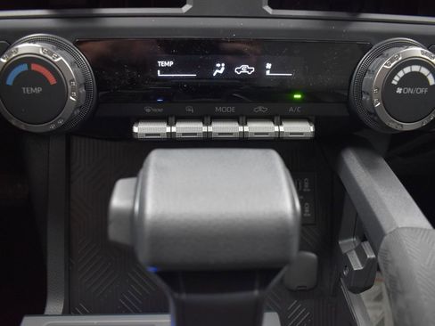 Used 2025 Toyota Tacoma SR5 RWD image 8