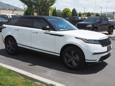 Used 2022 Land Rover Range Rover Velar S AWD/4WD image 3