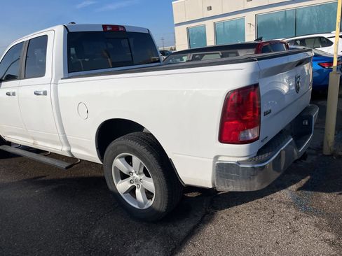 Used 2017 RAM 1500 Classic SLT image 9