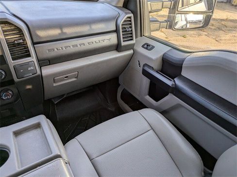 Used 2020 Ford F350 XL w/ Power Equipment Group image 16