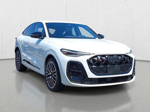 New 2026 Audi SQ5 Premium Plus AWD/4WD image 3
