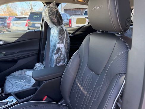 New 2026 Buick Encore GX Avenir image 16