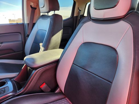 Used 2016 Chevrolet Colorado Z71 image 21