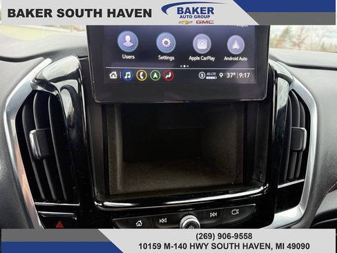 Used 2023 Chevrolet Traverse RS image 24