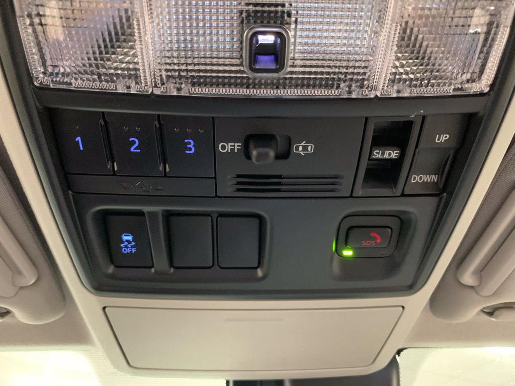 Used 2023 Toyota 4Runner Limited RWD image 23