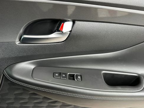 Used 2023 Hyundai Santa Fe Limited image 19