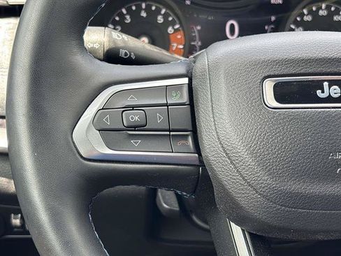 Certified 2022 Jeep Compass Latitude w/ Convenience Group AWD/4WD image 18