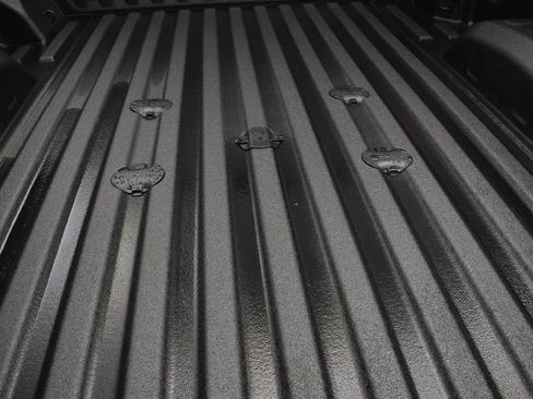 Used 2024 Chevrolet Silverado 2500 Custom w/ Custom Value Package image 19