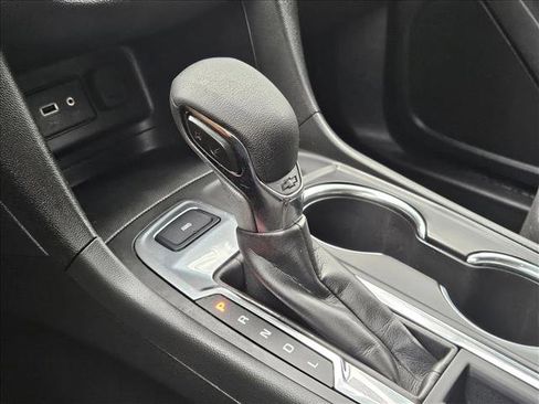 Certified 2024 Chevrolet Equinox LT AWD/4WD image 12