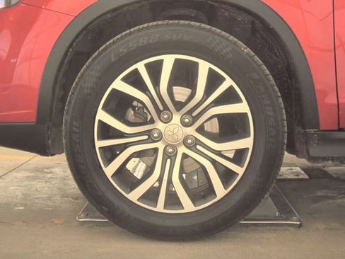 Used 2019 Mitsubishi Outlander Sport LE image 9