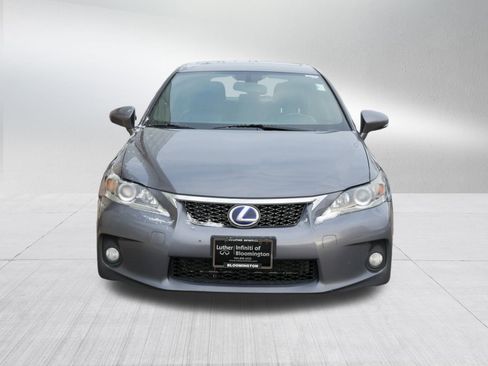 Used 2012 Lexus CT 200h Premium image 2