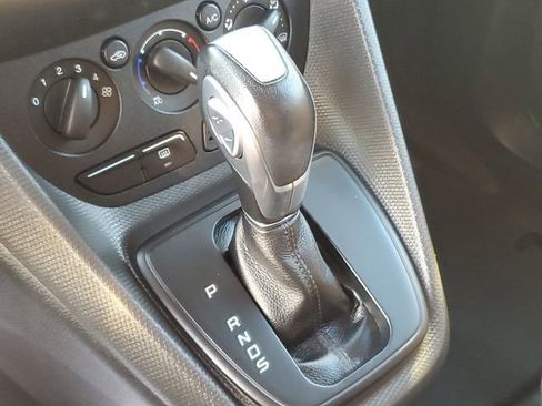 Used 2016 Ford Transit Connect XL image 19