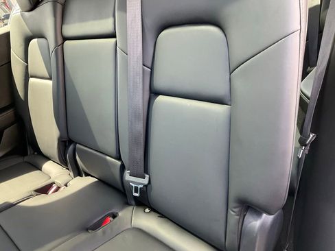 Used 2023 Tesla Model Y Long Range image 30