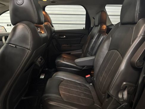 Used 2017 GMC Acadia Limited SLT AWD/4WD image 23