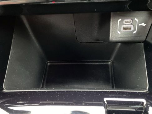 Used 2023 Jeep Compass Limited AWD/4WD image 34
