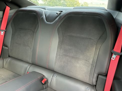 Used 2018 Chevrolet Camaro ZL1 RWD image 14