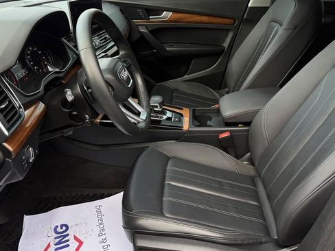 Used 2023 Audi Q5 2.0T Premium w/ Convenience Package AWD/4WD image 20