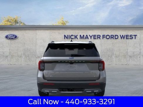 New 2026 Ford Explorer Active image 6