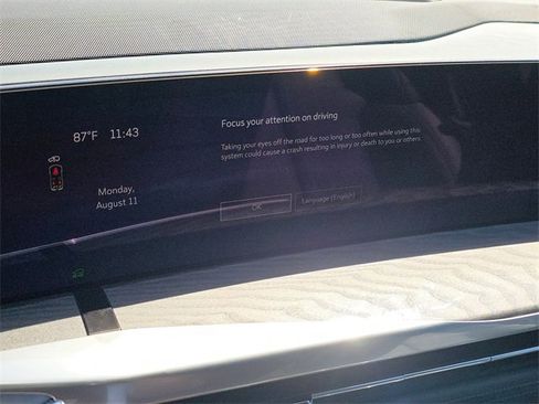 New 2025 Cadillac Escalade IQ Luxury 2 image 28