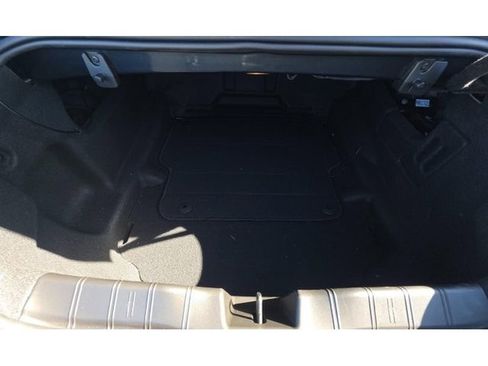 Used 2023 Chevrolet Camaro LT w/ Technology Package image 11