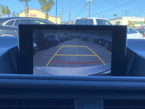 Used 2014 Lexus CT 200h image 13