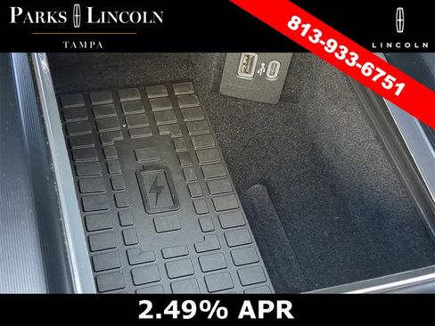 Certified 2024 Lincoln Corsair FWD w/ Equipment Group 101A image 23