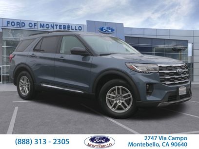 Used 2025 Ford Explorer Active w/ Active Comfort Package