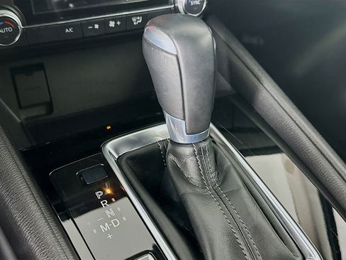 Used 2025 MAZDA CX-5 AWD 2.5 S w/ Preferred Package image 25