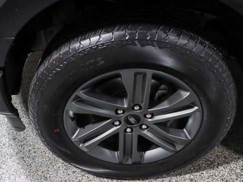 Used 2023 Ford F150 XLT w/ Equipment Group 302A High image 11