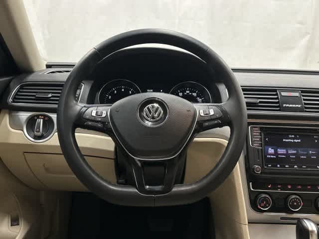 Used 2019 Volkswagen Passat 2.0T Wolfsburg w/ Wheels & Sunroof Package FWD image 15