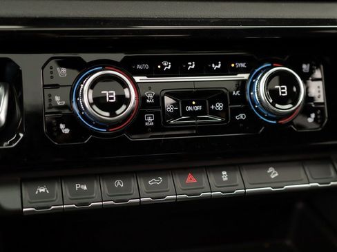 New 2026 GMC Sierra 1500 AT4 w/ AT4 Premium Package image 18