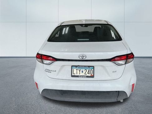 Used 2024 Toyota Corolla LE image 3