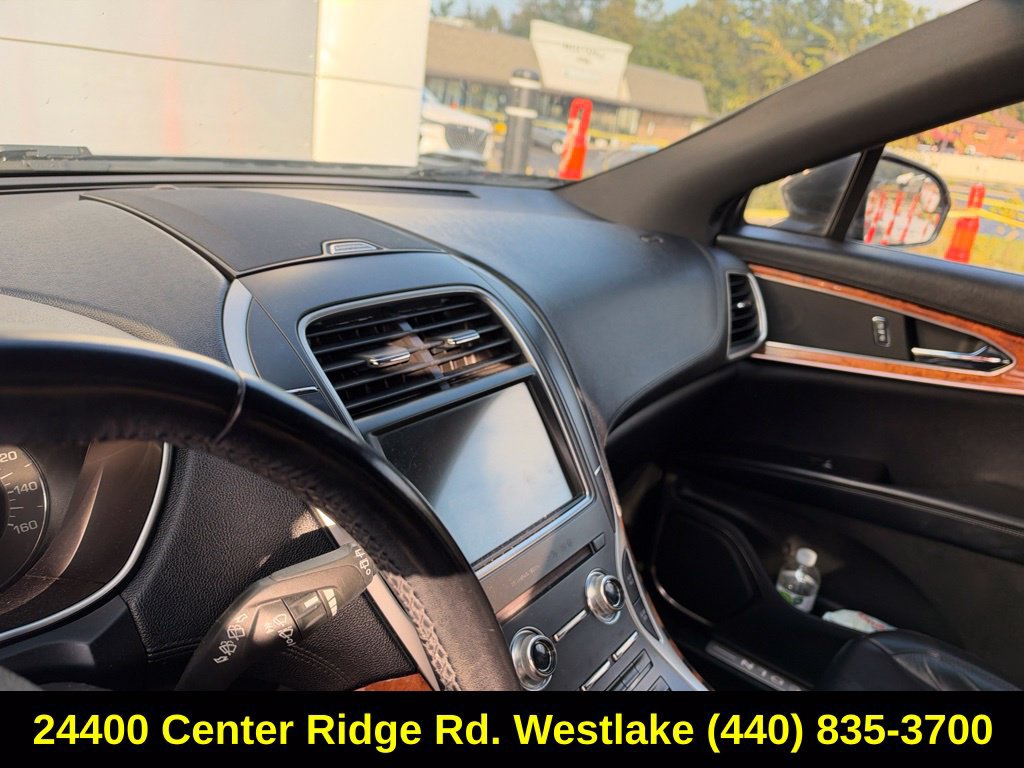 Used 2018 Lincoln MKX Select AWD/4WD image 18