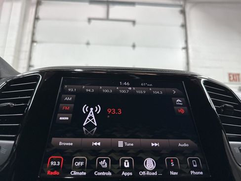 Used 2019 Jeep Grand Cherokee Trailhawk image 29