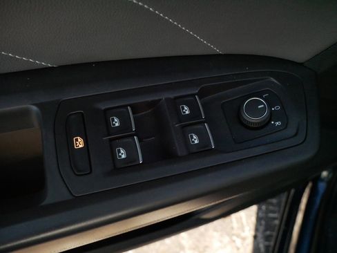 Certified 2022 Volkswagen Atlas SE image 19