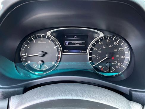 Used 2017 Nissan Pathfinder S image 26