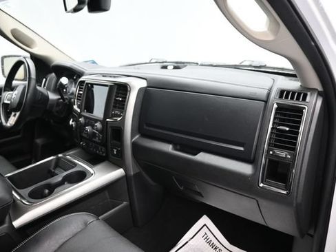 Used 2018 RAM 2500 Laramie w/ Sport Appearance Group AWD/4WD image 8
