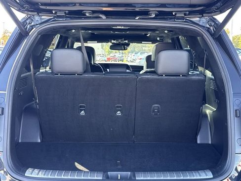 Used 2021 Hyundai Palisade Calligraphy image 12