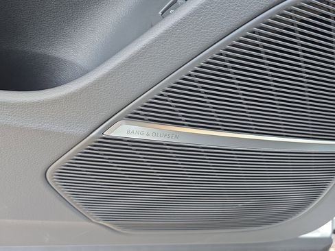 New 2025 Audi Q8 Prestige image 20