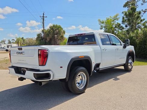 New 2026 GMC Sierra 3500 Denali Ultimate image 4